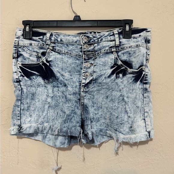 Rue 21 High wasted short shorts - Picture 1 of 4